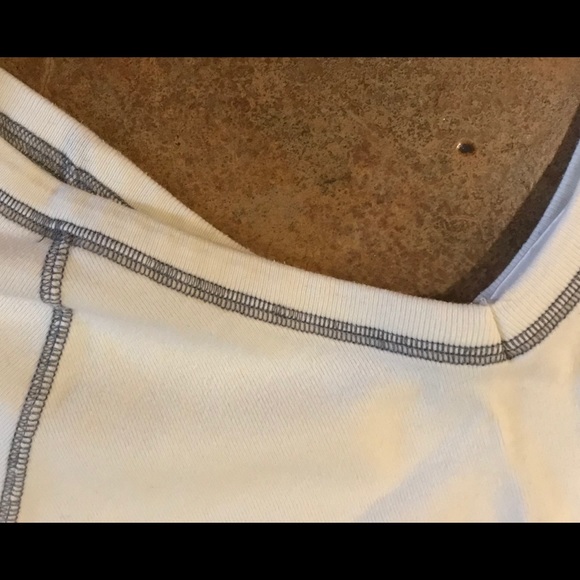 Moda International double v-neck tee - Picture 2 of 6